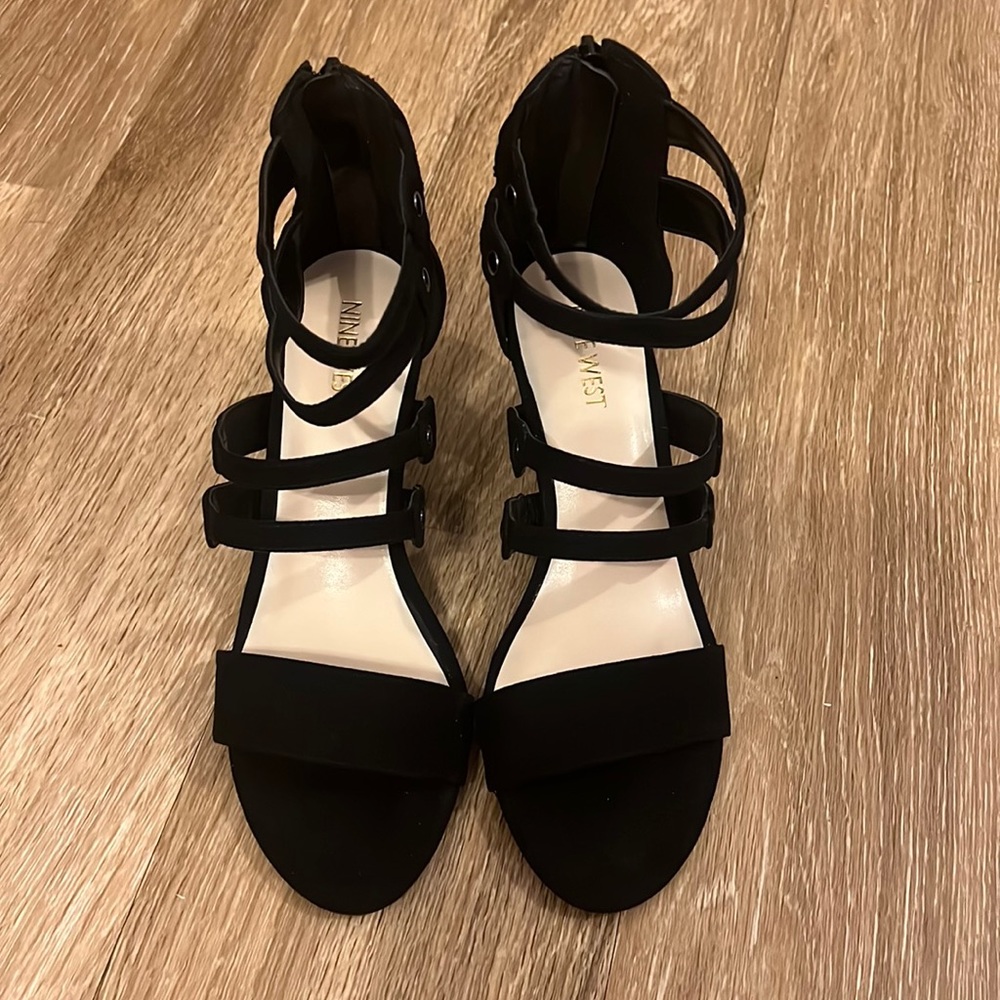 Nine West wedge black sandals
